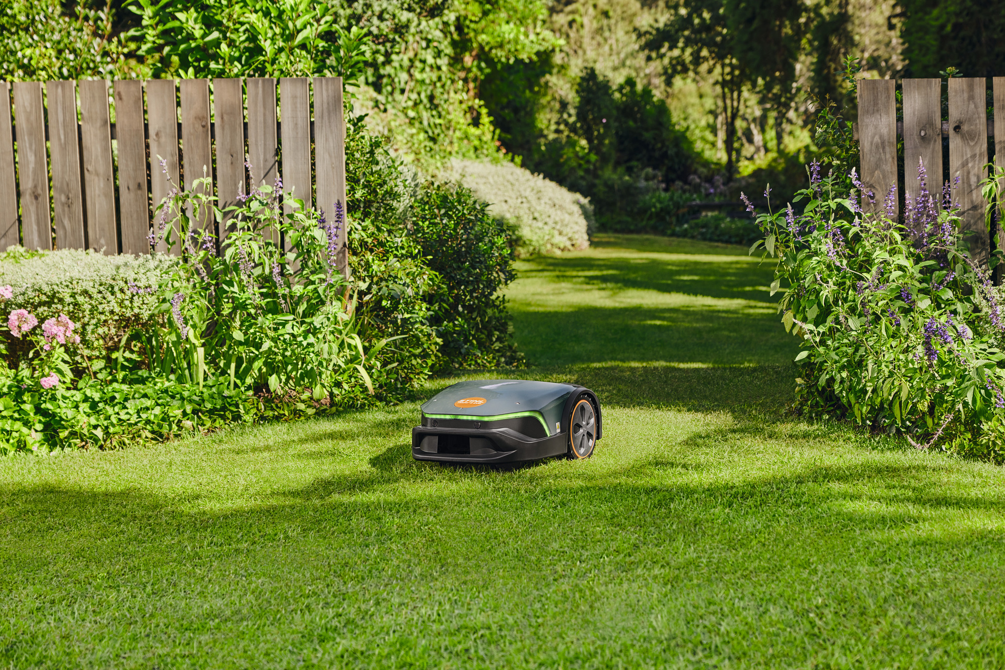 iMOW® 7 EVO Robotic Lawnmower